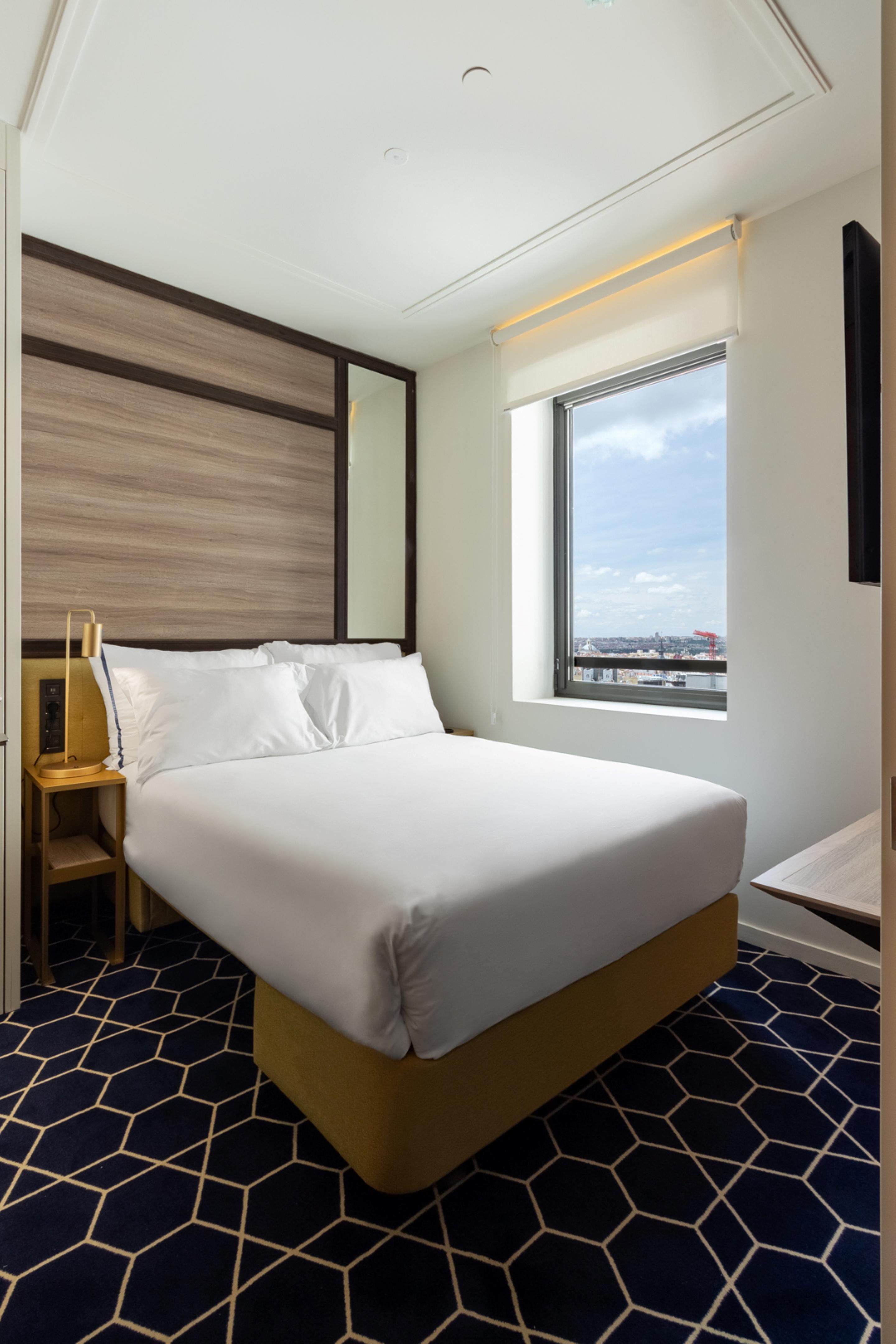 Готель Pestana Cr7 Gran Via Мадрид Екстер'єр фото
