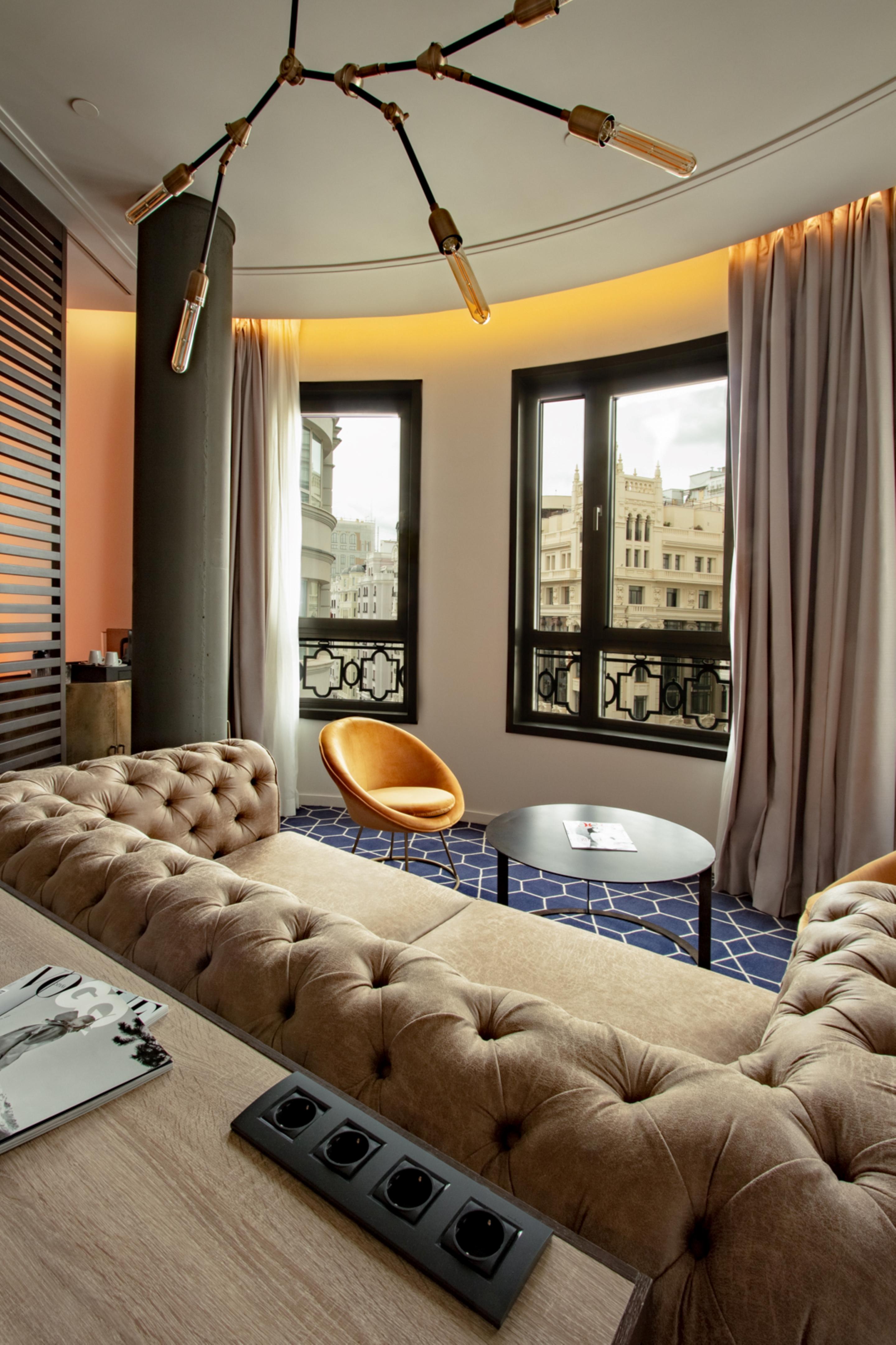 Готель Pestana Cr7 Gran Via Мадрид Екстер'єр фото